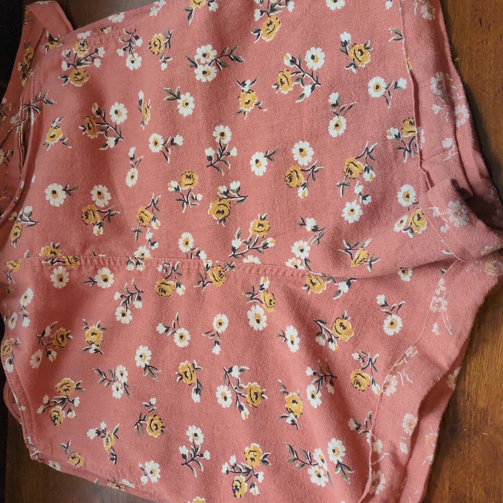 Hollister Cotton Blend Floral Overalls in Rosy Brown Size S - Picture 6 of 10